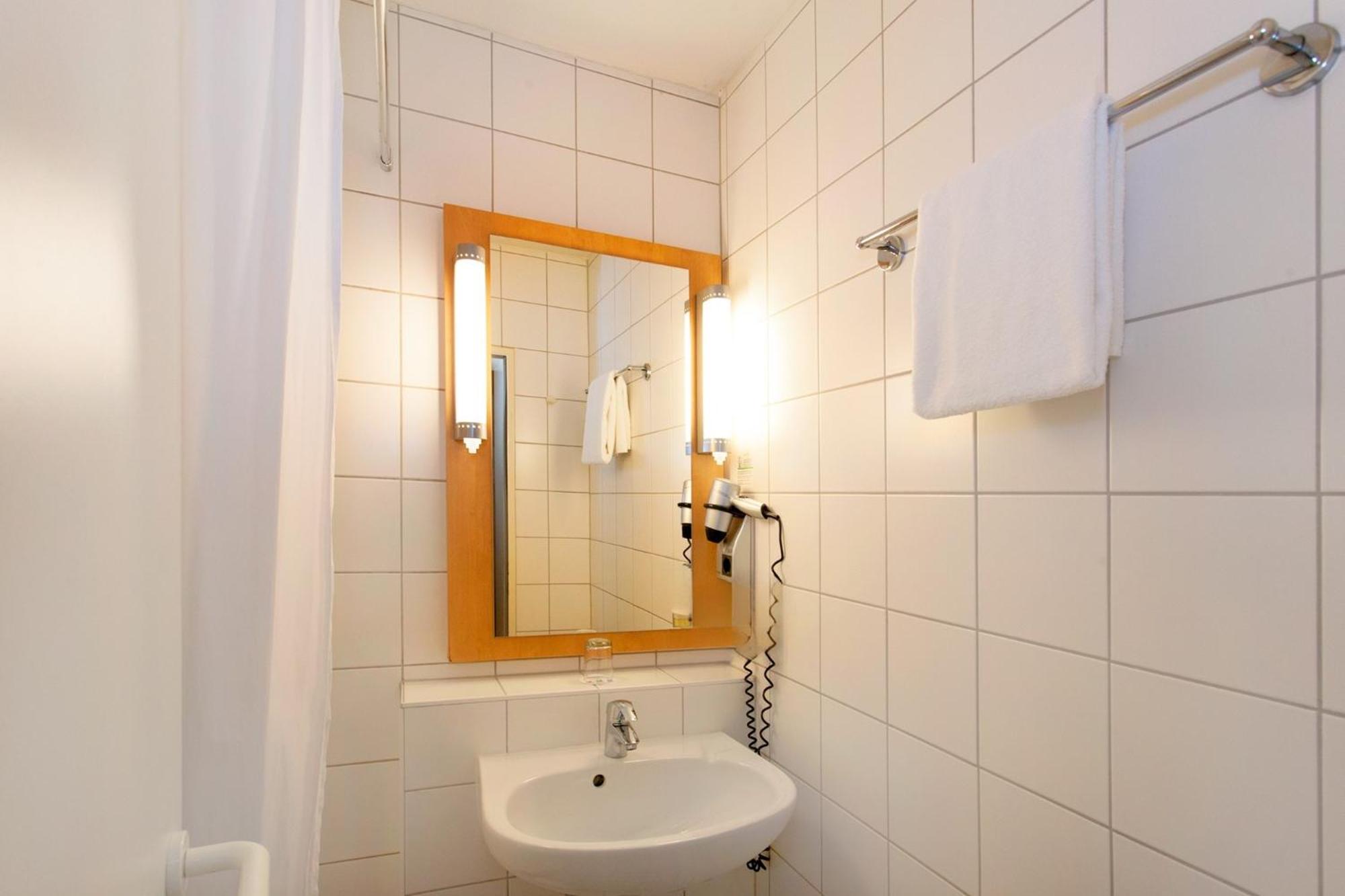 Saar City Hotel Saarbruecken Ngoại thất bức ảnh