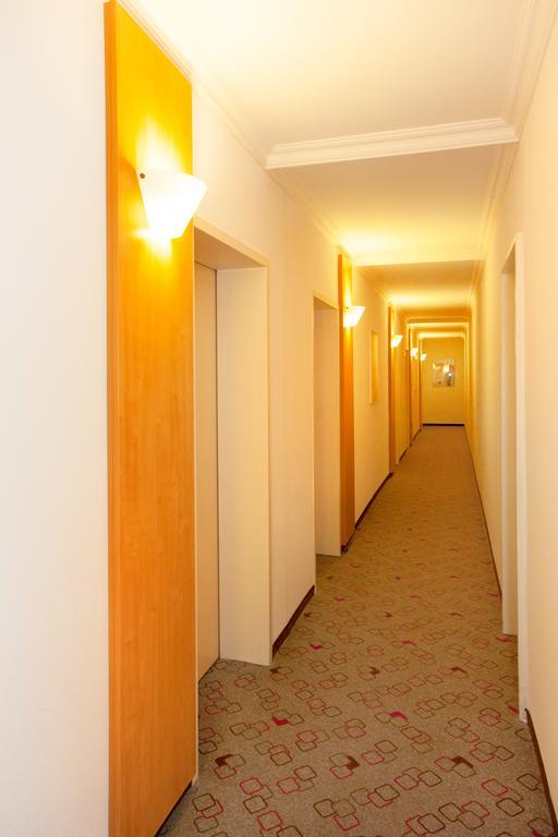 Saar City Hotel Saarbruecken Ngoại thất bức ảnh